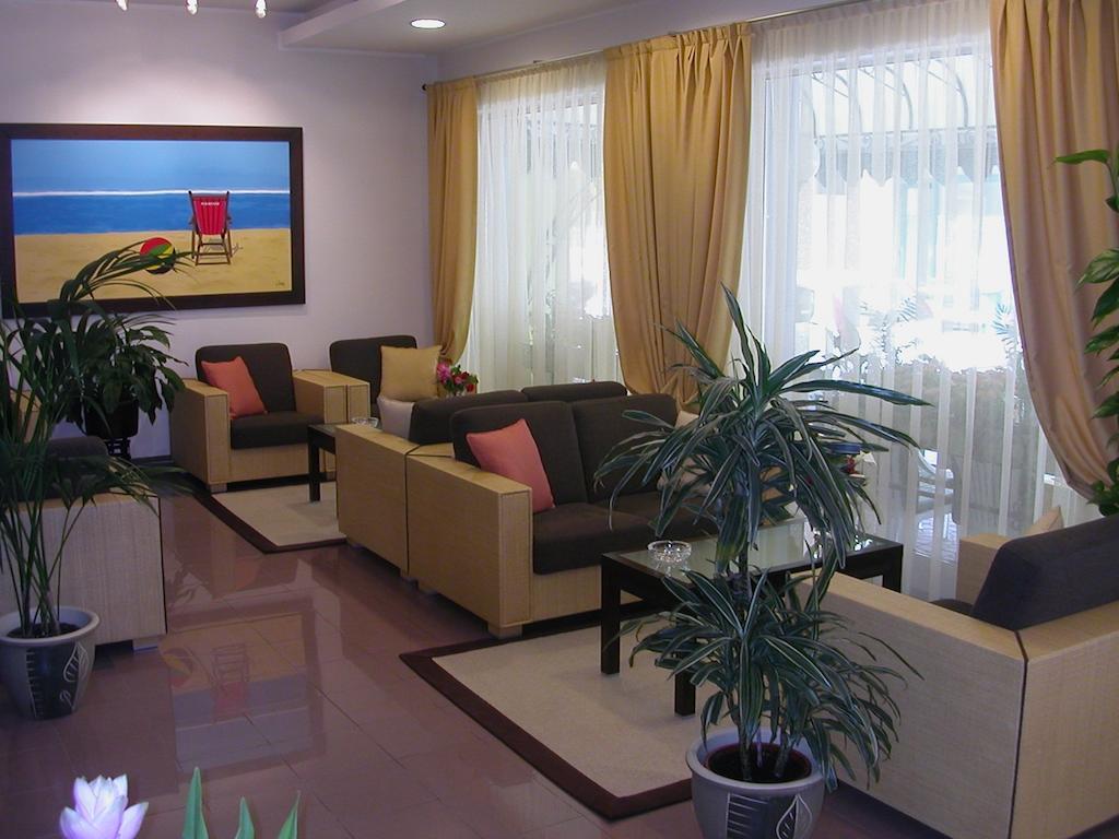 Hotel Miramare Каорле Экстерьер фото